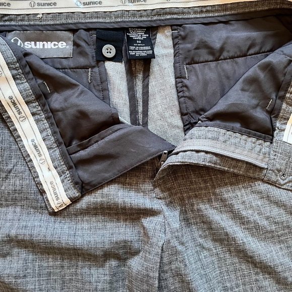 Sunice Men's Performance Golf Casual Shorts Size 32 Flat Front Gray - Picture 4 of 8